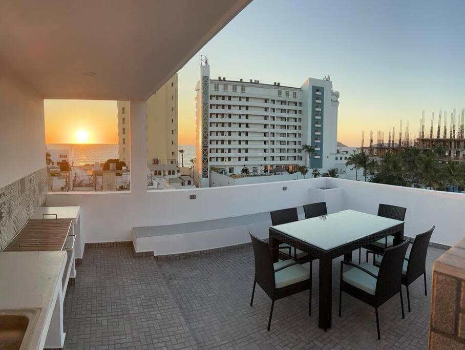 2Br/2Ba Condo 1 Block To Ocean! - Unit 3 マサトラン エクステリア 写真